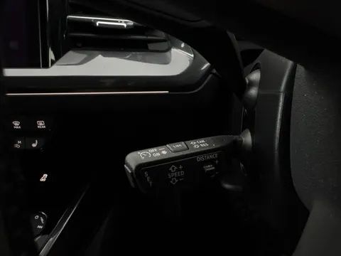 Thumbnail image for the Audi Q4 E-Tron 40 S line   82kWh