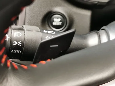 Thumbnail image for the Subaru Xv 2.0 i e-Boxer SE Premium    Lineartronic 4WD