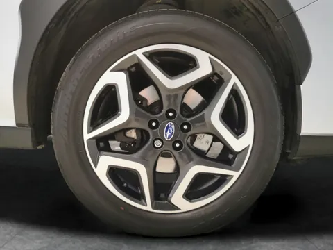 Thumbnail image for the Subaru Xv 2.0 i e-Boxer SE Premium    Lineartronic 4WD