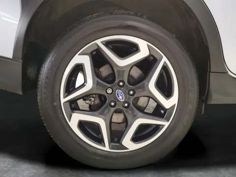 Thumbnail image for the Subaru Xv 2.0 i e-Boxer SE Premium    Lineartronic 4WD