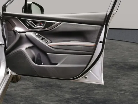 Thumbnail image for the Subaru Xv 2.0 i e-Boxer SE Premium    Lineartronic 4WD