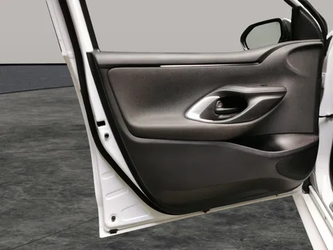 Thumbnail image for the Toyota Yaris 1.5 VVT-h Icon    E-CVT