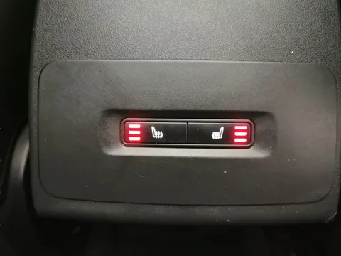 Thumbnail image for the Jaguar I-Pace 400 90kWh R-Dynamic HSE Black   4WD