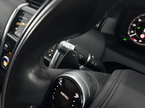 Thumbnail image for the Land Rover Discovery Sport 2.0 D180 MHEV R-Dynamic HSE   4WD