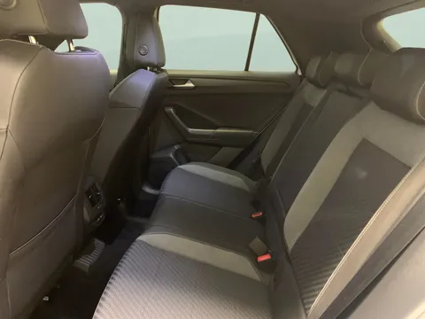 Thumbnail image for the Volkswagen T-Roc 2.0 TSI R   DSG 4Motion