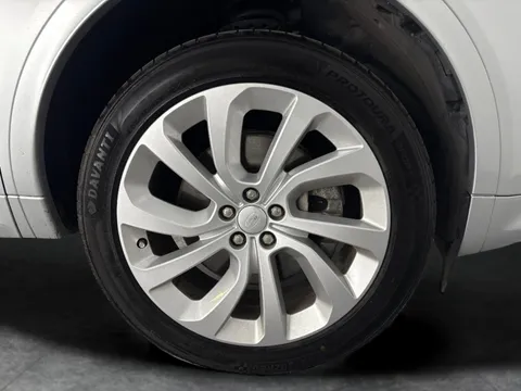 Thumbnail image for the Land Rover Discovery Sport 2.0 D180 MHEV R-Dynamic HSE   4WD