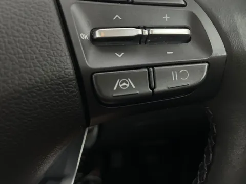 Thumbnail image for the Hyundai i30 1.0 T-GDi MHEV SE Connect    DCT