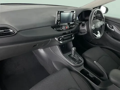 Thumbnail image for the Hyundai i30 1.0 T-GDi MHEV SE Connect    DCT
