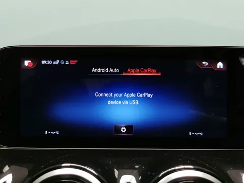 Thumbnail image for the Mercedes-Benz Gla 1.3 GLA250e 15.6kWh Exclusive Edition   Plug-in  8G-DCT