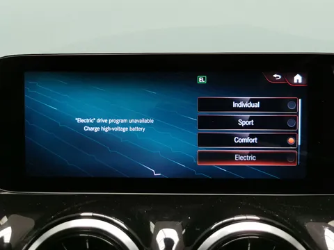 Thumbnail image for the Mercedes-Benz Gla 1.3 GLA250e 15.6kWh Exclusive Edition   Plug-in  8G-DCT