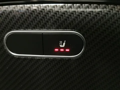 Thumbnail image for the Mercedes-Benz Gla 1.3 GLA250e 15.6kWh Exclusive Edition   Plug-in  8G-DCT