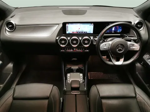 Thumbnail image for the Mercedes-Benz Gla 1.3 GLA250e 15.6kWh Exclusive Edition   Plug-in  8G-DCT