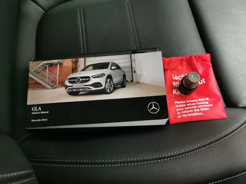 Thumbnail image for the Mercedes-Benz Gla 1.3 GLA250e 15.6kWh Exclusive Edition   Plug-in  8G-DCT