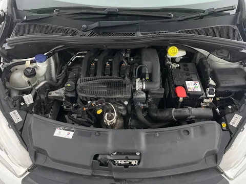 Thumbnail image for the Peugeot 208 1.2 PureTech Black Edition