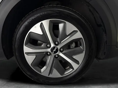 Thumbnail image for the Kia Niro 64kWh 2