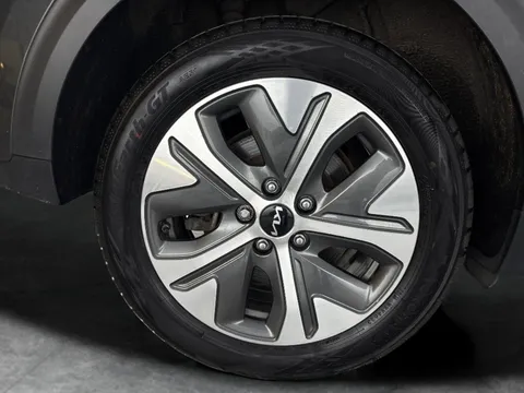 Thumbnail image for the Kia Niro 64kWh 2