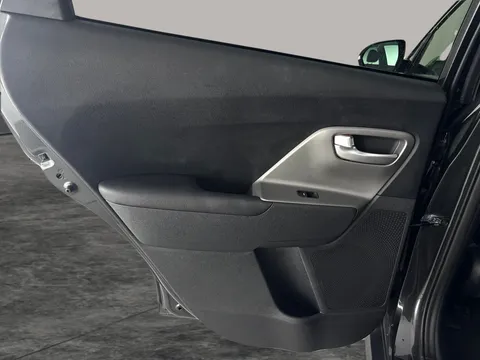 Thumbnail image for the Kia Niro 64kWh 2