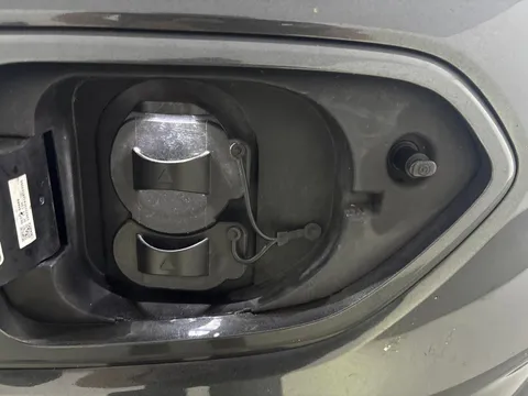 Thumbnail image for the Kia Niro 64kWh 2