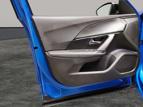 Thumbnail image for the Peugeot E-2008 50kWh GT Premium