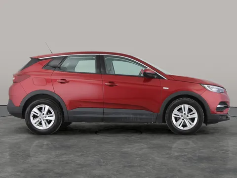 Thumbnail image for the Vauxhall Grandland X 1.2 Turbo SE Premium