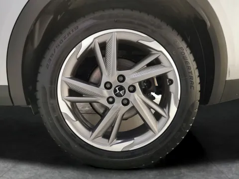 Thumbnail image for the Ds Automobiles Ds 7 Crossback 1.5 BlueHDi Prestige Crossback  EAT8
