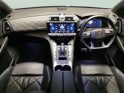Thumbnail image for the Ds Automobiles Ds 7 Crossback 1.5 BlueHDi Prestige Crossback  EAT8