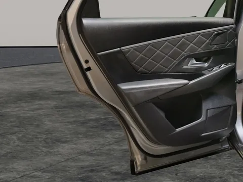 Thumbnail image for the Ds Automobiles Ds 7 Crossback 1.5 BlueHDi Prestige Crossback  EAT8