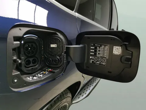 Thumbnail image for the Mercedes-Benz Eqc EQC 400 80kWh AMG Line (Premium Plus)   4MATIC