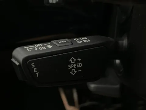 Thumbnail image for the Audi A4 Avant 2.0 TFSI 35 Black Edition   S Tronic