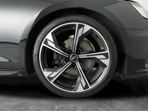 Thumbnail image for the Audi A4 Avant 2.0 TFSI 35 Black Edition   S Tronic