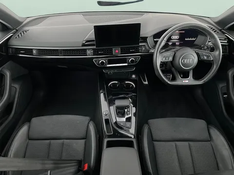Thumbnail image for the Audi A4 Avant 2.0 TFSI 35 Black Edition   S Tronic
