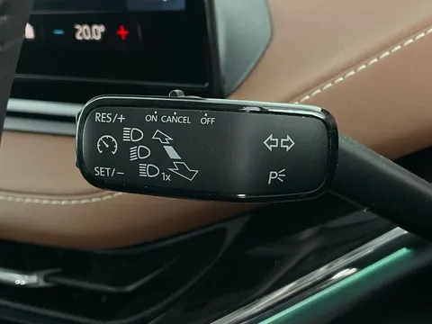 Thumbnail image for the Škoda Enyaq 62kWh 60   (DC120kW)