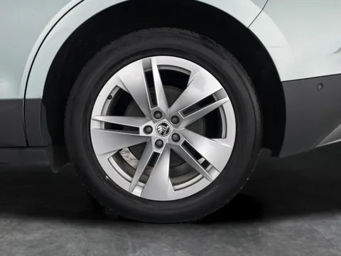 Thumbnail image for the Škoda Enyaq 62kWh 60   (DC120kW)