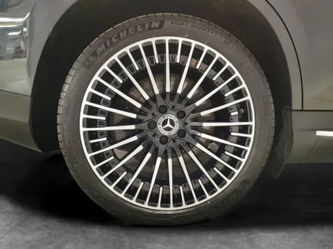 Thumbnail image for the Mercedes-Benz Eqc EQC 400 80kWh AMG Line (Premium)   4MATIC