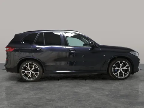 Thumbnail image for the BMW X5 3.0 45e 24kWh M Sport   Plug-in  xDrive