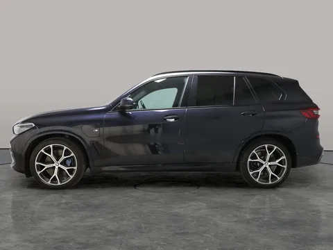 Thumbnail image for the BMW X5 3.0 45e 24kWh M Sport   Plug-in  xDrive