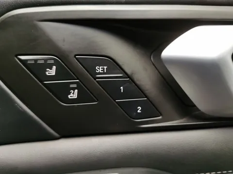 Thumbnail image for the BMW X5 3.0 45e 24kWh M Sport   Plug-in  xDrive