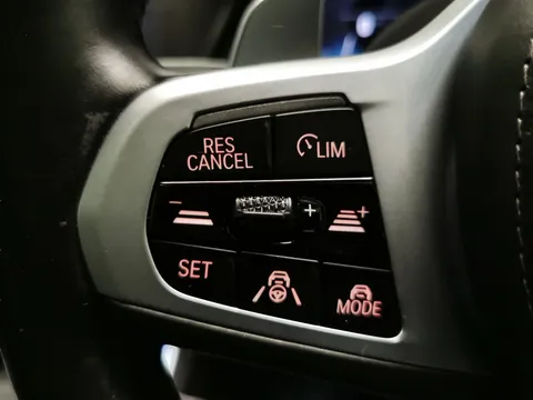 Thumbnail image for the BMW X5 3.0 45e 24kWh M Sport   Plug-in  xDrive