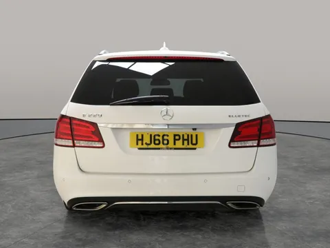 Thumbnail image for the Mercedes-Benz E-Class 2.1 E220 BlueTEC SE (Premium)   G-Tronic+