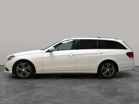 Thumbnail image for the Mercedes-Benz E-Class 2.1 E220 BlueTEC SE (Premium)   G-Tronic+