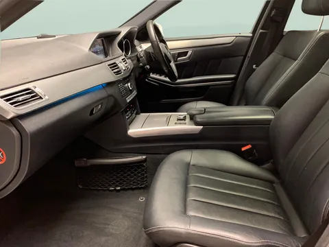 Thumbnail image for the Mercedes-Benz E-Class 2.1 E220 BlueTEC SE (Premium)   G-Tronic+