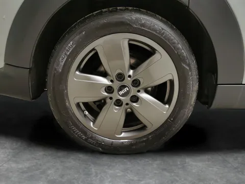 Thumbnail image for the Mini Hatch 2.0 Cooper S Classic   Steptronic