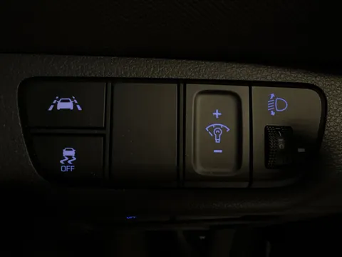 Thumbnail image for the Hyundai Ioniq 38.3kWh Premium