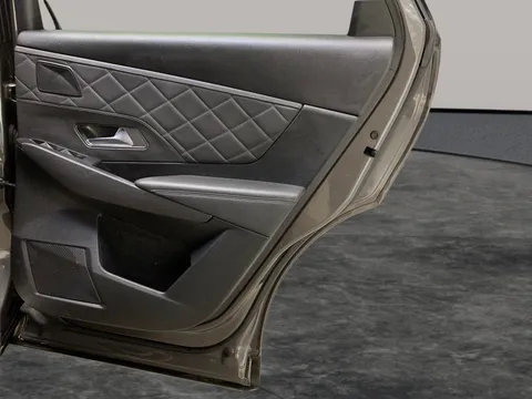 Thumbnail image for the Ds Automobiles Ds 7 Crossback 1.5 BlueHDi Prestige Crossback  EAT8