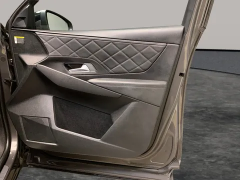 Thumbnail image for the Ds Automobiles Ds 7 Crossback 1.5 BlueHDi Prestige Crossback  EAT8