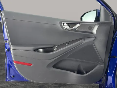 Thumbnail image for the Hyundai Ioniq 38.3kWh Premium