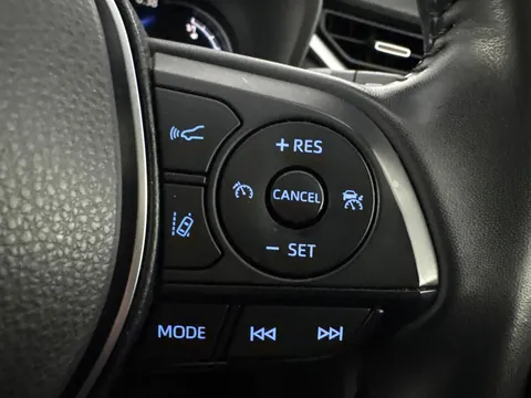 Thumbnail image for the Toyota RAV4 2.5 VVT-h Black Edition    CVT