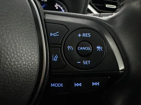 Thumbnail image for the Toyota RAV4 2.5 VVT-h Black Edition    CVT