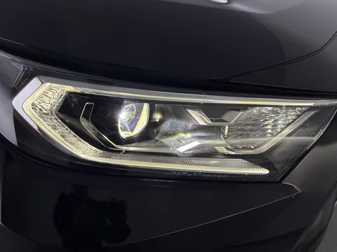 Thumbnail image for the Toyota RAV4 2.5 VVT-h Black Edition    CVT