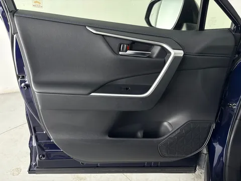 Thumbnail image for the Toyota RAV4 2.5 VVT-h GPF Dynamic    CVT